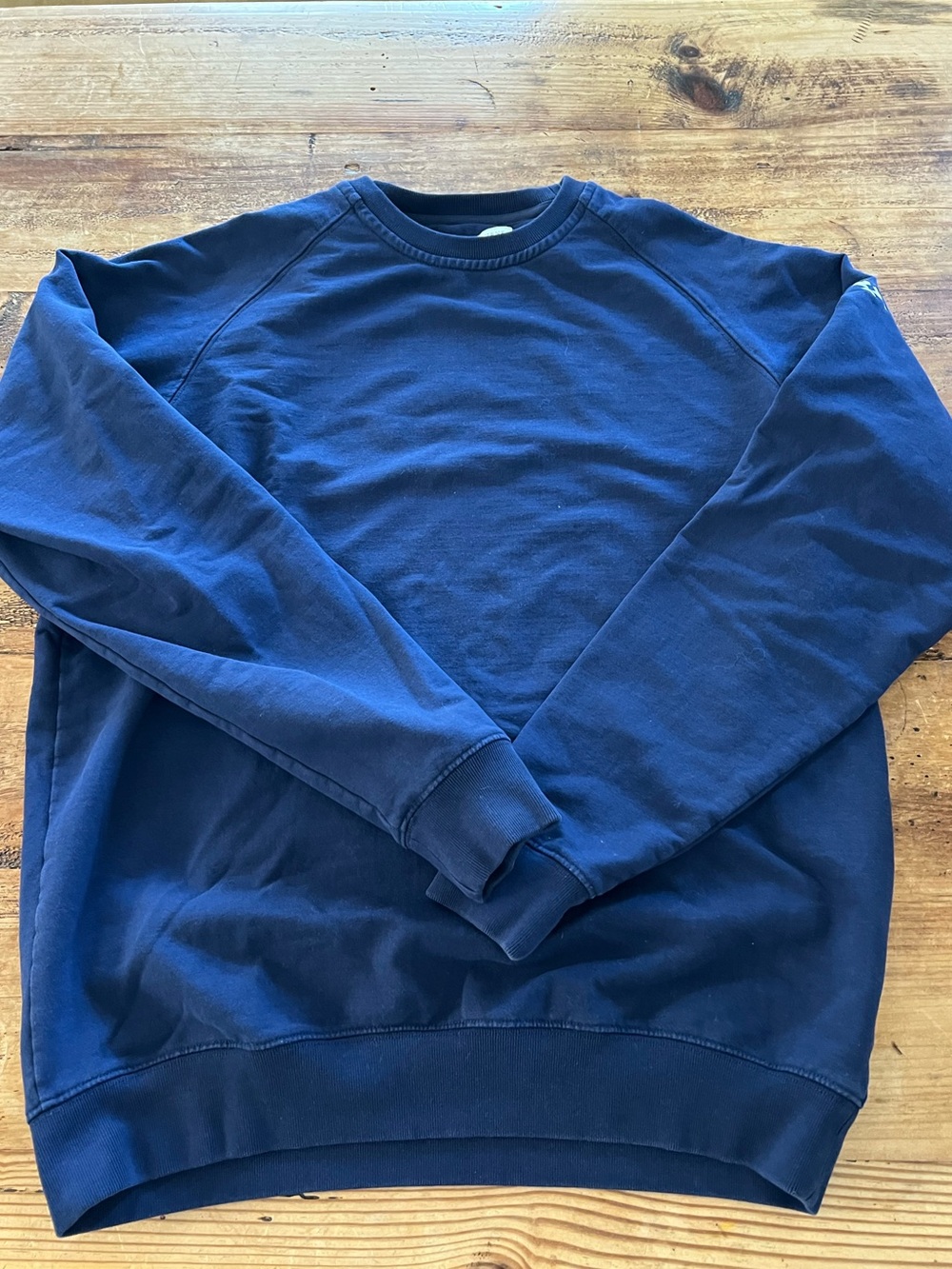 Men's Holderness & Bourne Navy Crewneck Sweater Sz Medium